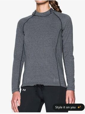Under Armour Women's Gray Long Sleeve Hooded Performance Top